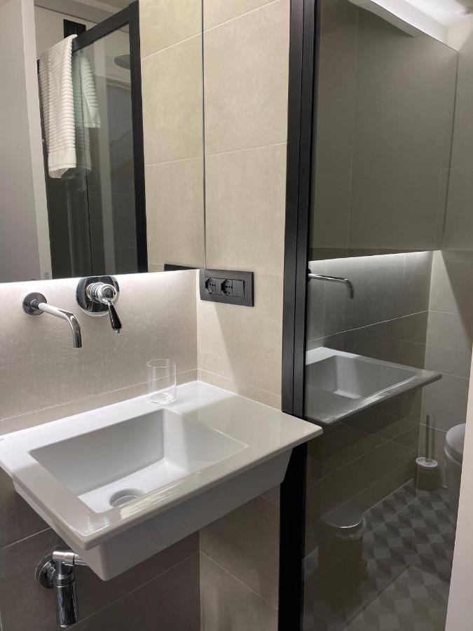 Raha Suites Syracuse Eksteriør billede