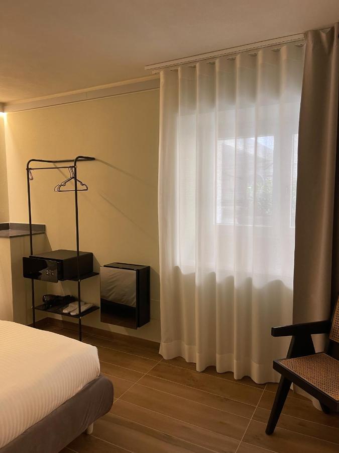 Raha Suites Syracuse Eksteriør billede